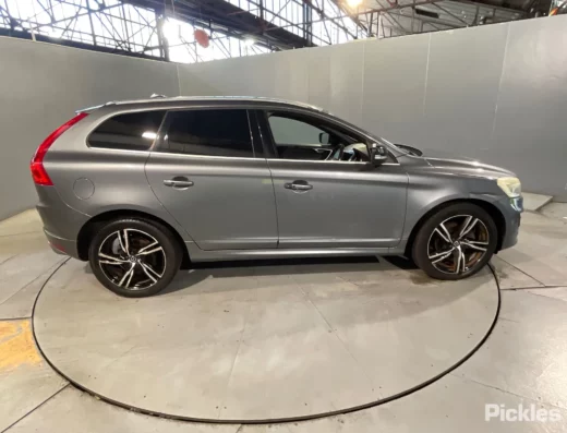 volvo suv